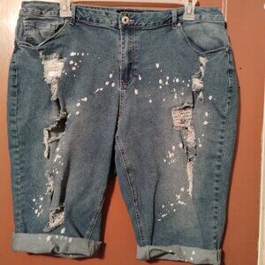 Ashley Stewart Denim Shorts Womens Size 22 Bermuda Cuff Blue Distressed Stretch